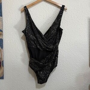 Miraclesuit Black &‎ Gold women's Paisley One Piece Swimsuit Ruched 16 plus